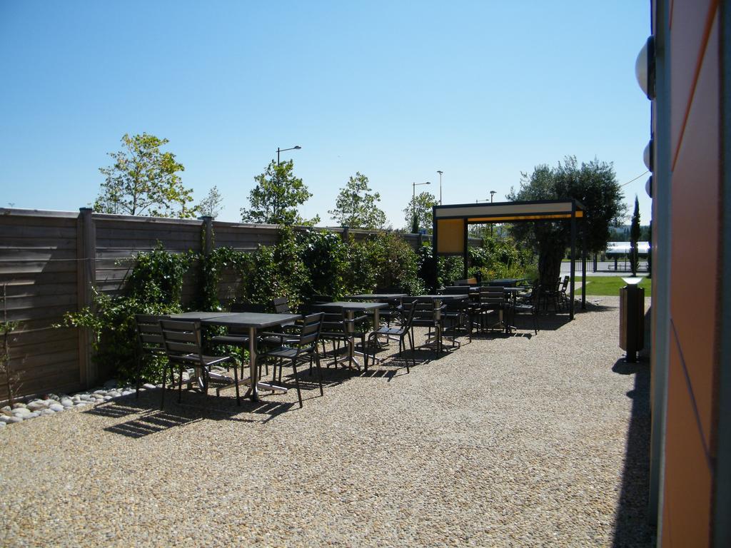 Ibis Budget Castelnaudary - A61 Εξωτερικό φωτογραφία