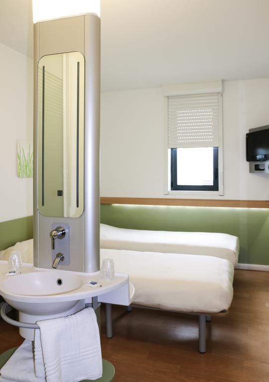 Ibis Budget Castelnaudary - A61 Δωμάτιο φωτογραφία
