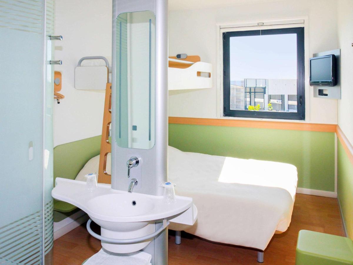 Ibis Budget Castelnaudary - A61 Εξωτερικό φωτογραφία
