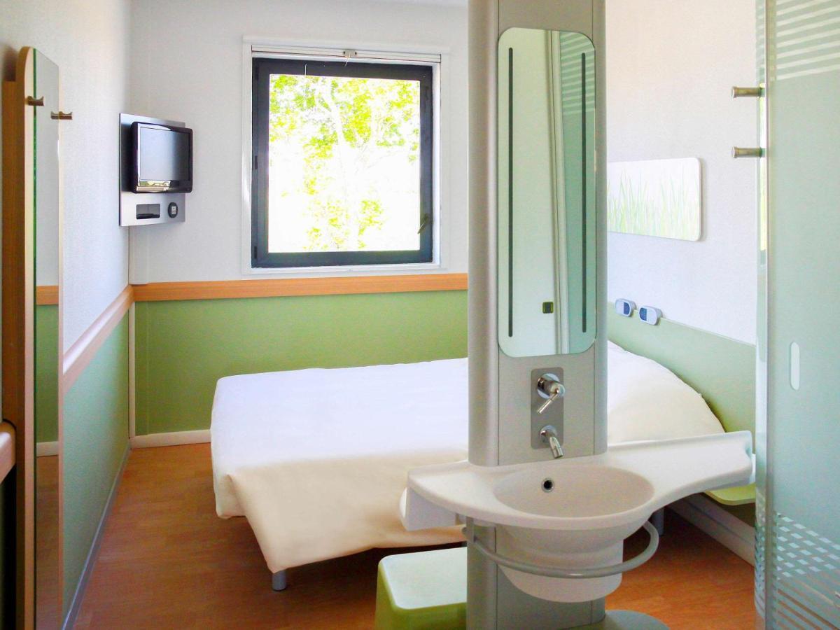 Ibis Budget Castelnaudary - A61 Εξωτερικό φωτογραφία
